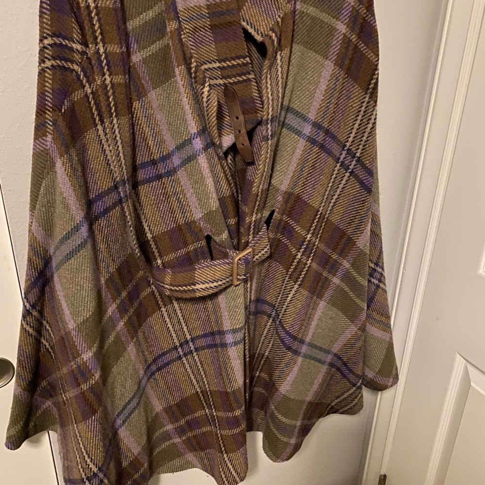 RALPH LAUREN Wool Plaid Cape OS, L/XL